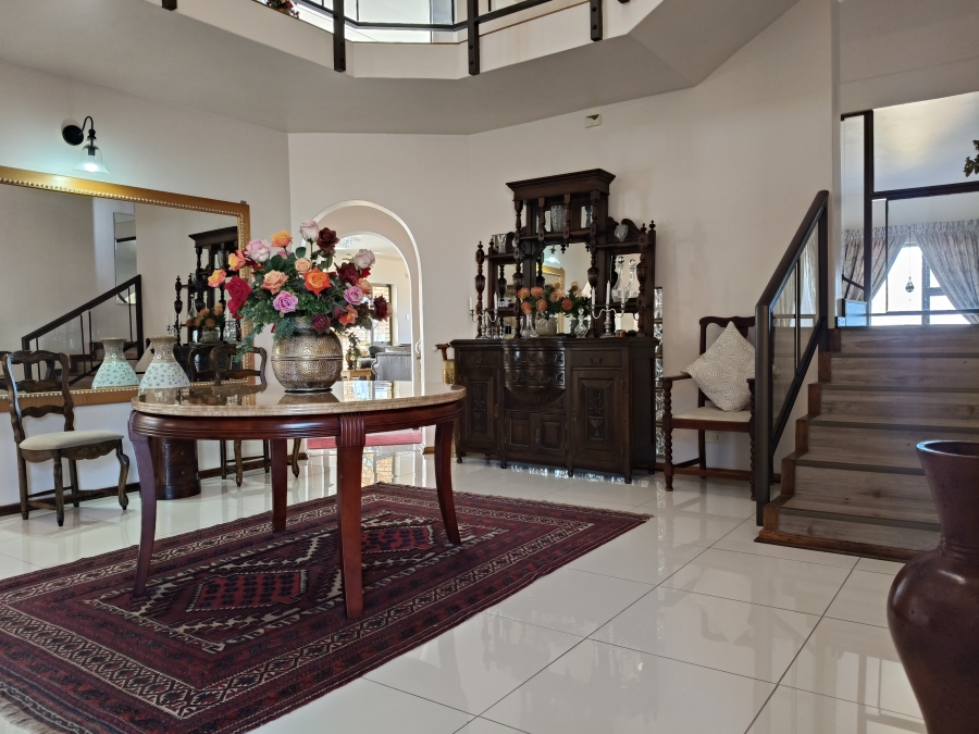 4 Bedroom Property for Sale in Wavecrest Eastern Cape